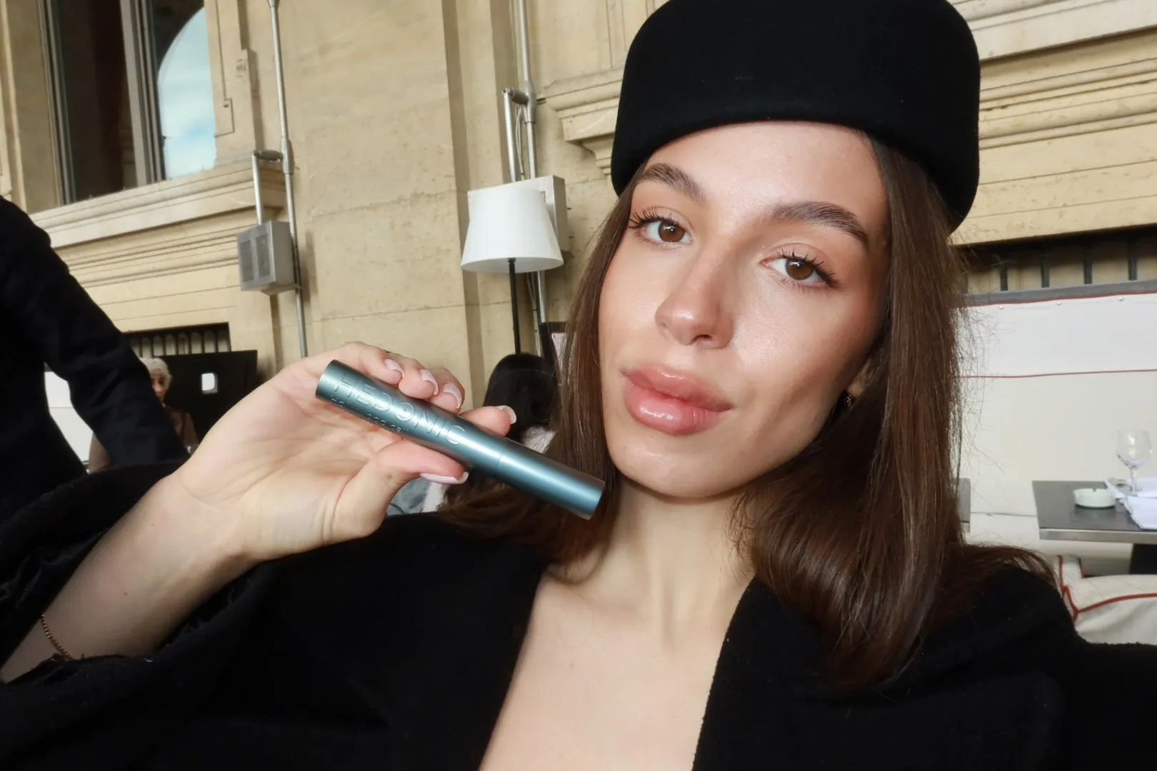 Treści UGC: beauty i akcesoria — Veronika Panasenko, twórczyni UGC i modelka